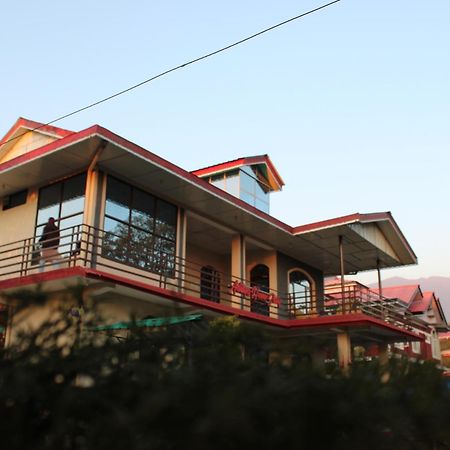 Aditya Homestay Bir-Billing Surrounded By Mountains Zewnętrze zdjęcie